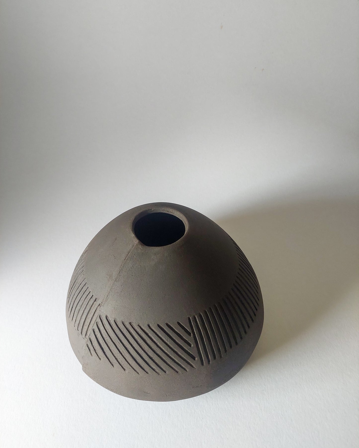 Decorative Vase (Black Clay)