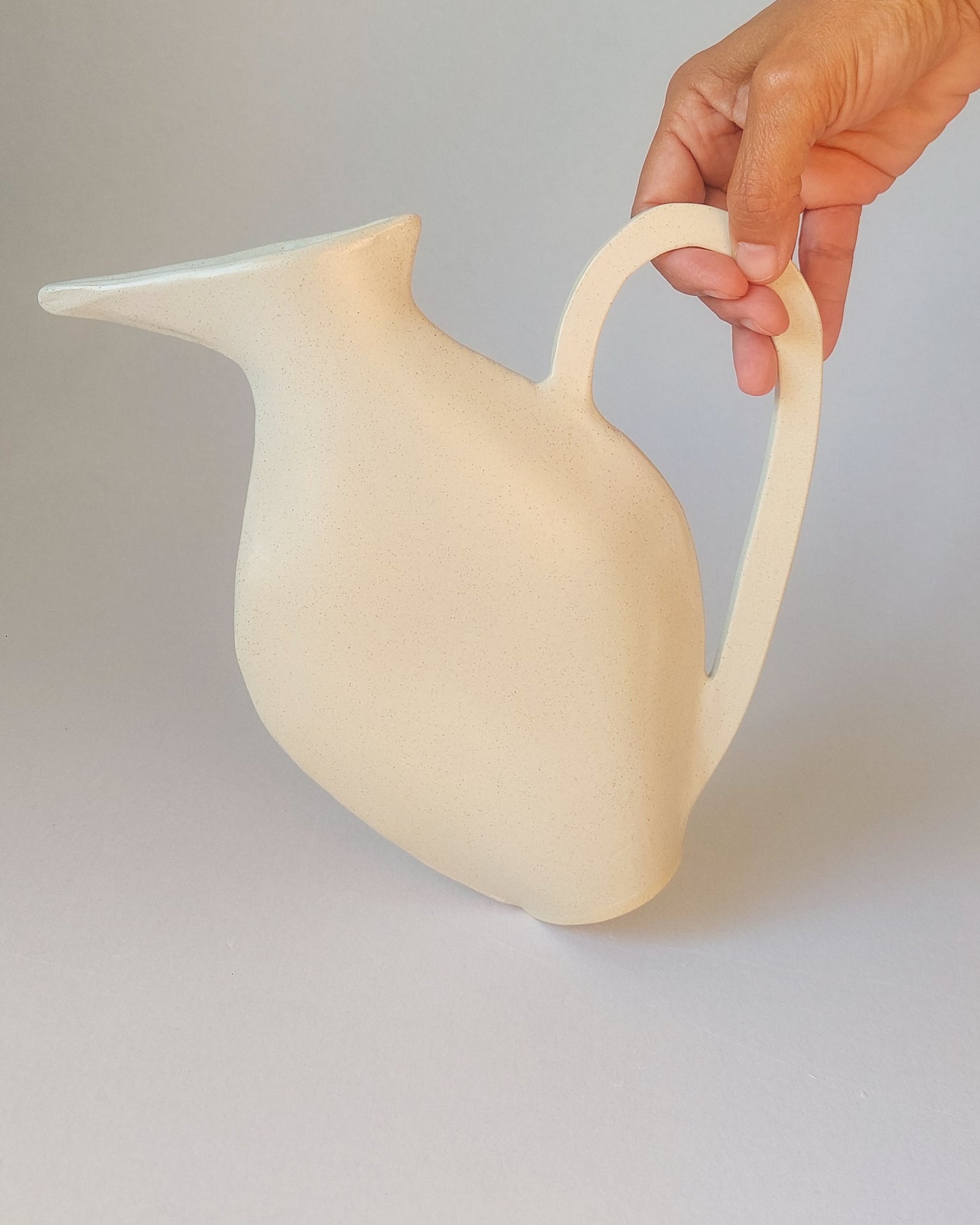 Vase 2D (Long Handle)