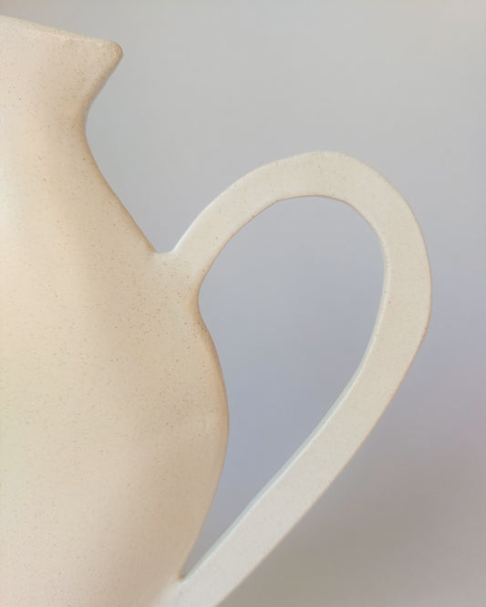 Vase 2D (Long Handle)